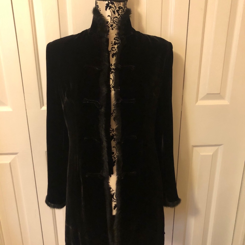 Exquisite Black ‘Velvet’ Dinner Jacket